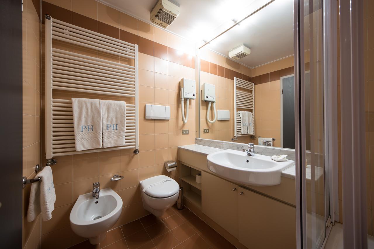 Piazzi House Aparthotel Сондрио Екстериор снимка